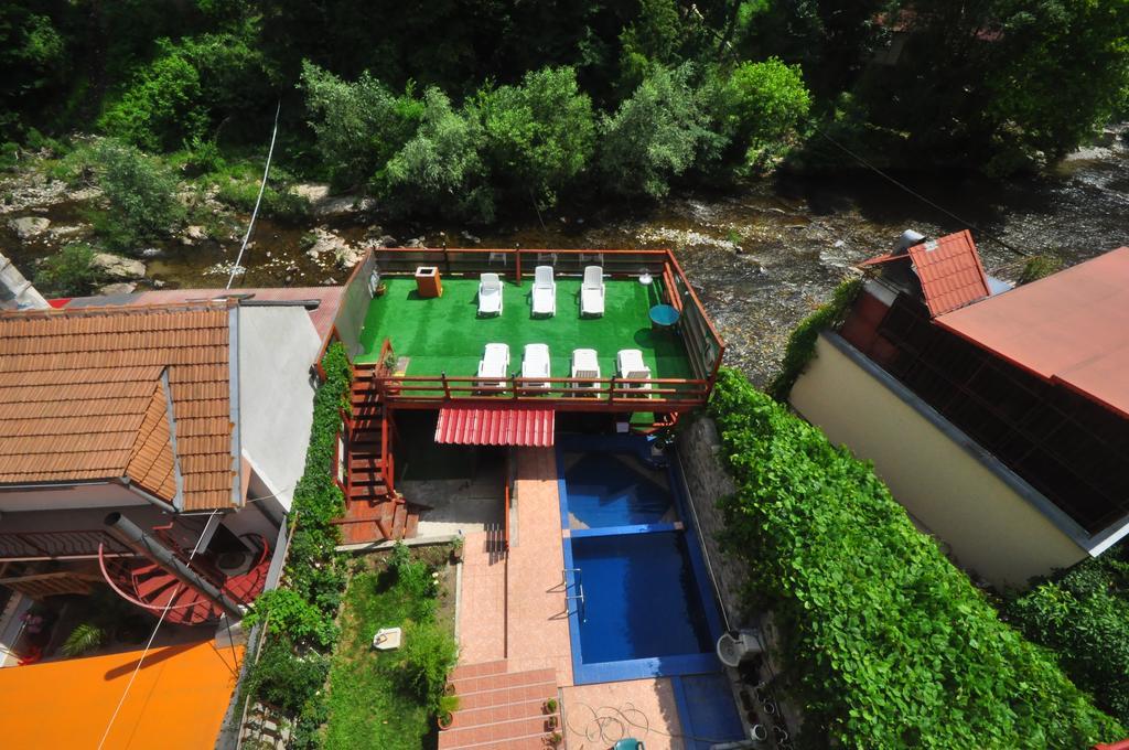 Pensiunea Deea Băile Herculane Exterior foto